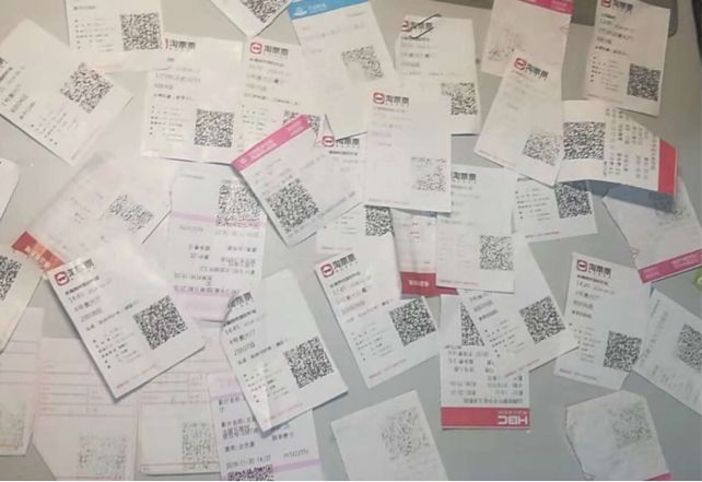 电影票多少钱,揭秘电影票价，电影票究竟多少钱？