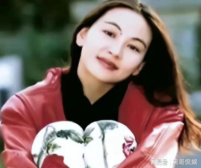 演员艾丽娅,演员艾丽娅，如何学习表演艺术及成为一名优秀演员
