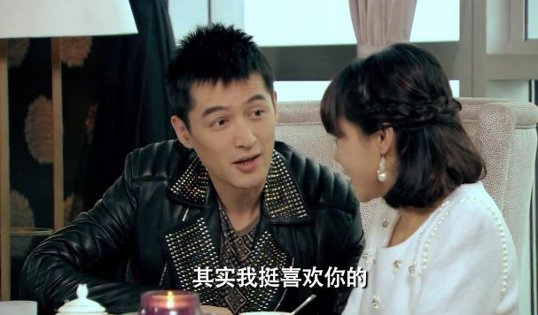 爱情公寓客串演员表,爱情公寓客串演员表，探寻小巷中的独特小店