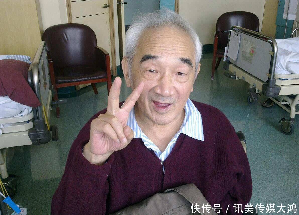 小品演员严顺开,重磅推出小品演员严顺开倾力代言的高科技神器，革新你的生活体验！